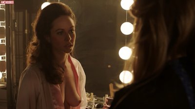 Дженнифер Кин