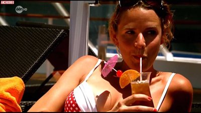 Тине Эмбрехтс