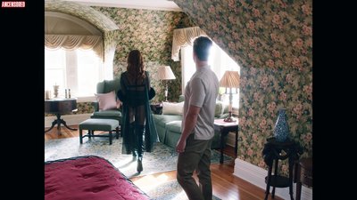 Наташа Бассет