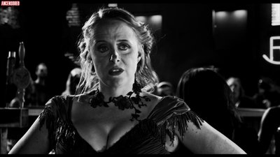 Кимберли Кокс