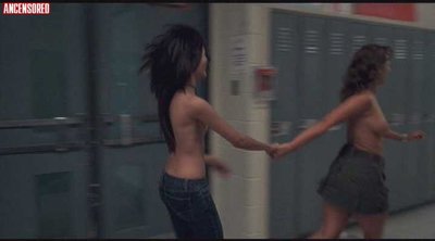 Амабель Сингсон