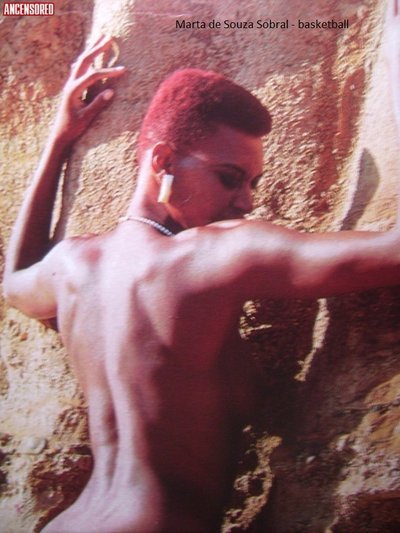 Марта Собрал