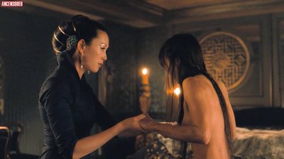 Дженни Умбау