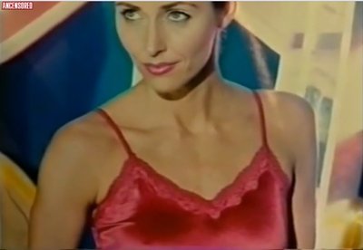 Уннур Стейнссон