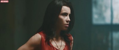 Сира Валенсуэла