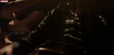 Элли Джейкоб