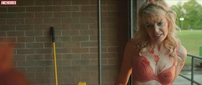 Хлоя Фарнворт