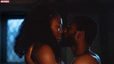 Стефани Леви-джон