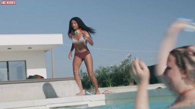 Джордан Кристин Симон