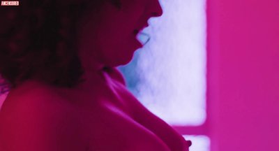 Джована Соар