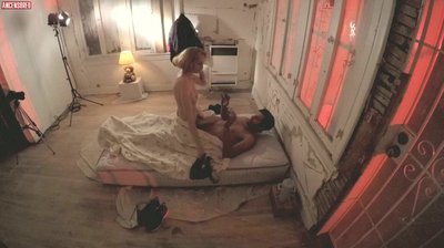 Джиллиан Уоллес Хорват