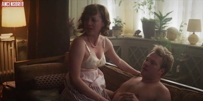 Леони Бенеш