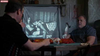 Лорен Ренахан