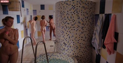 Марион Кравиц