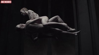 Аманда Коллин