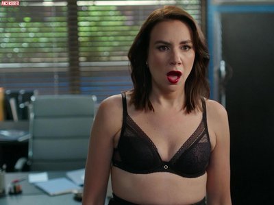 Трейси Вигфилд