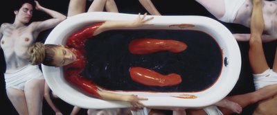 Анналинн Маккорд