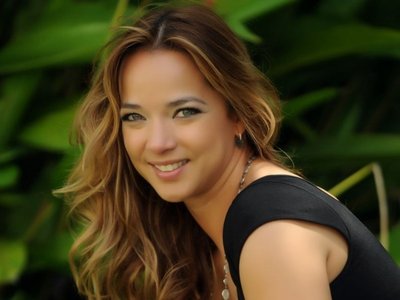 Адамари Лопес