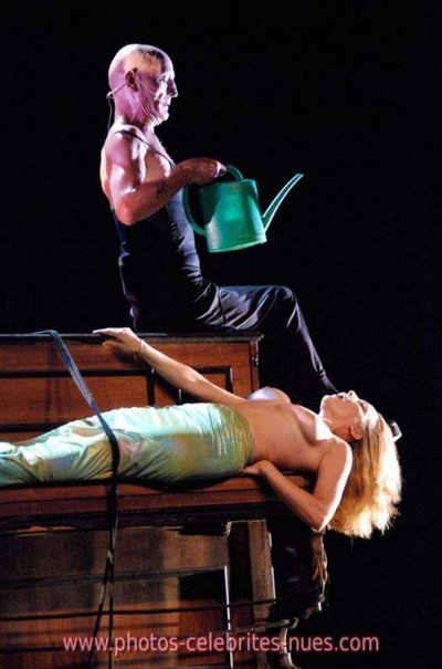 Орели Ванек