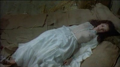 Клэр Небаут