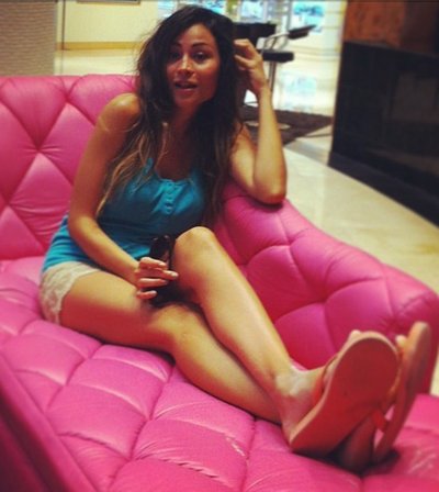 Синтия Леаль