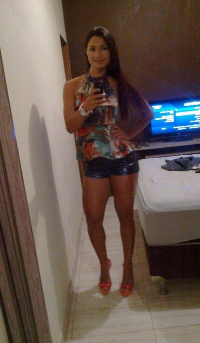 Эвелин Таварес