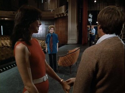 Элейн Гифтос