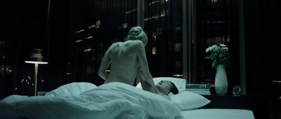 Эстелла Уоррен