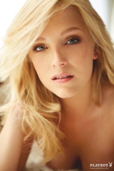 Айрис Марейке Стин