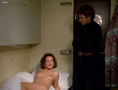 Джулия Хентшель