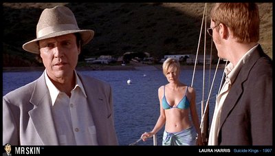 Лора Харрис