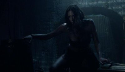 Моник Гандертон