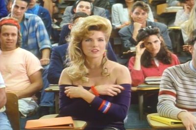 Мелисса Мур)