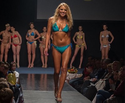 Тина Катанич