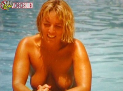 Ксавьера Холландер