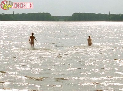 Фелиситас Волл